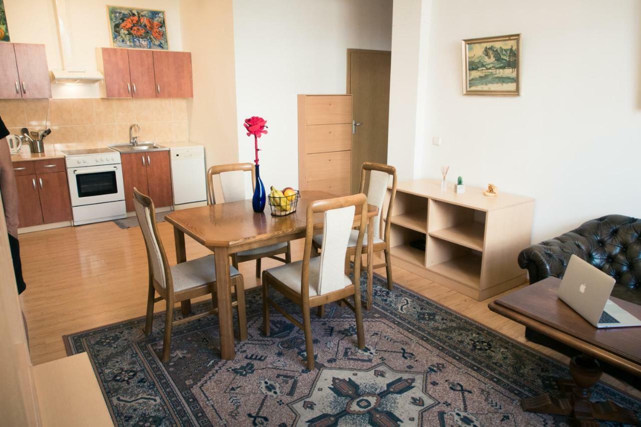 Town Hall 3 Bedroom Apartment 빌뉴스 외부 사진